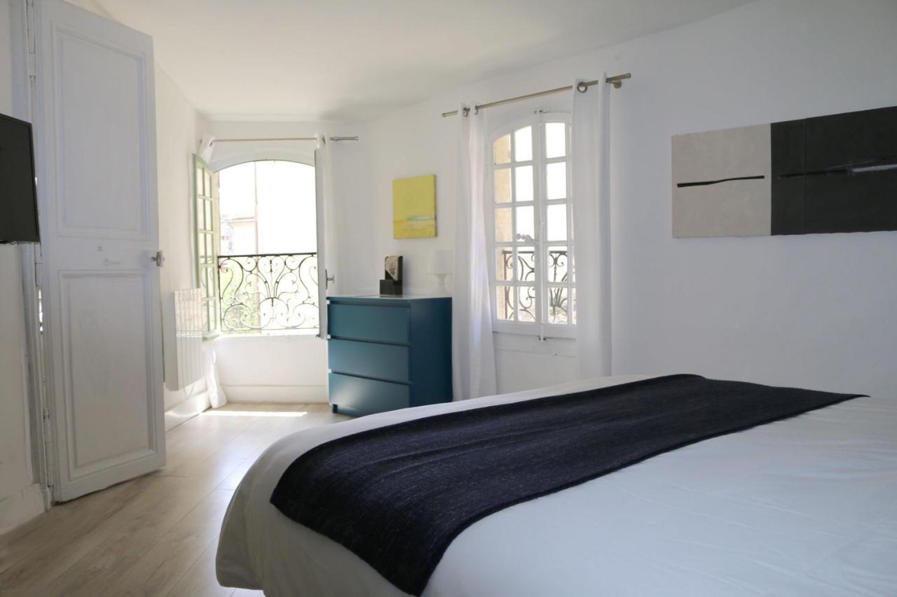 In Situ B&B Uzes Luaran gambar