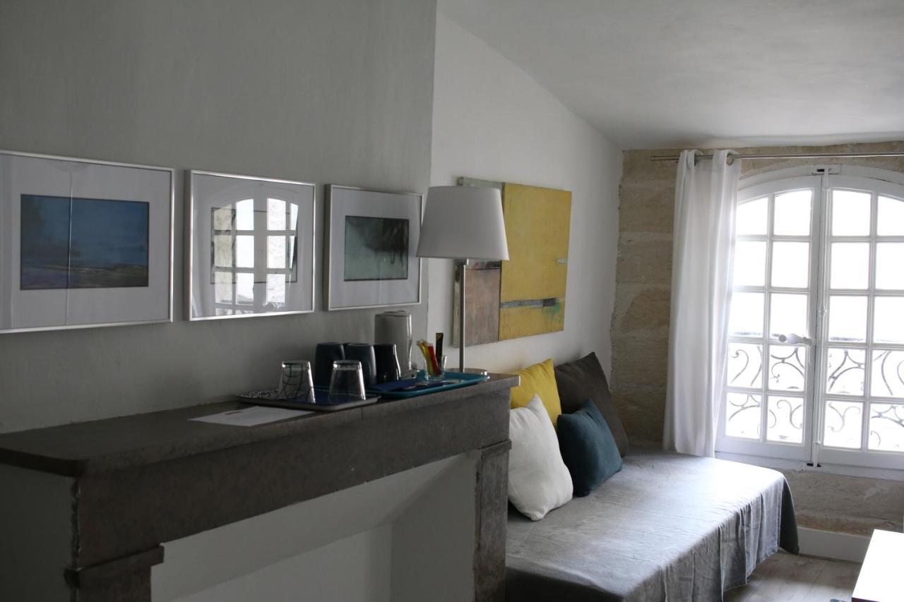 In Situ B&B Uzes Luaran gambar