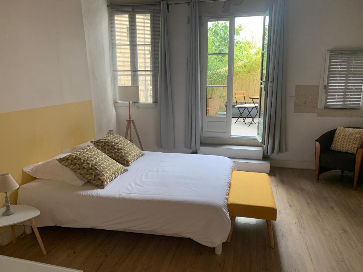 In Situ B&B Uzes Luaran gambar