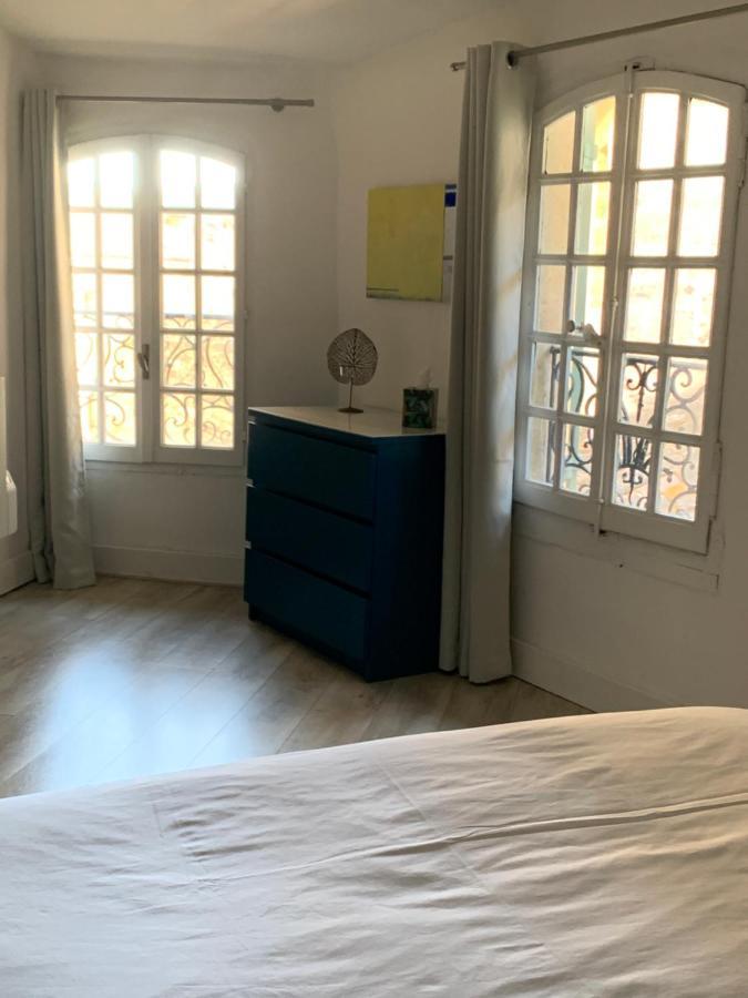 In Situ B&B Uzes Luaran gambar